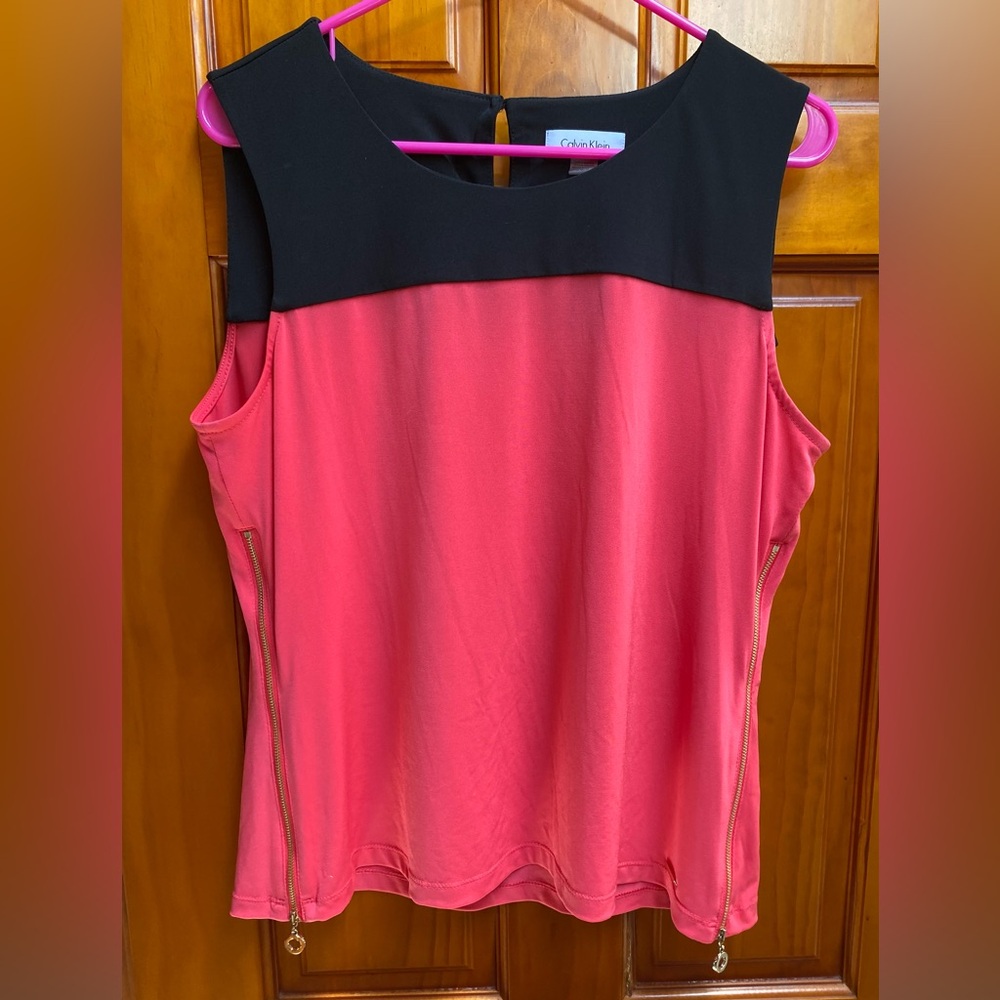 Calvin Klein CK Women’s Round Crew Neck Shell Zipper Sides Blouse Top L 12-14